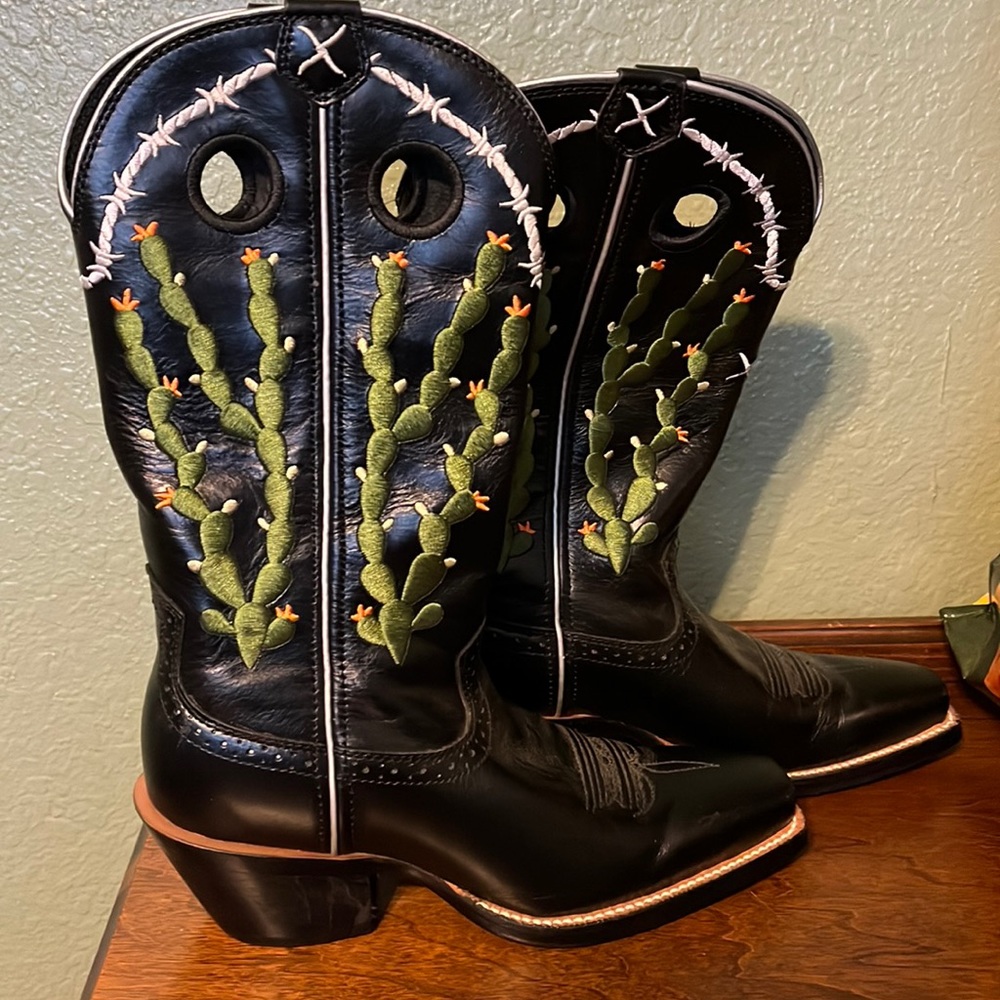 Womens Twisted X boots size 7